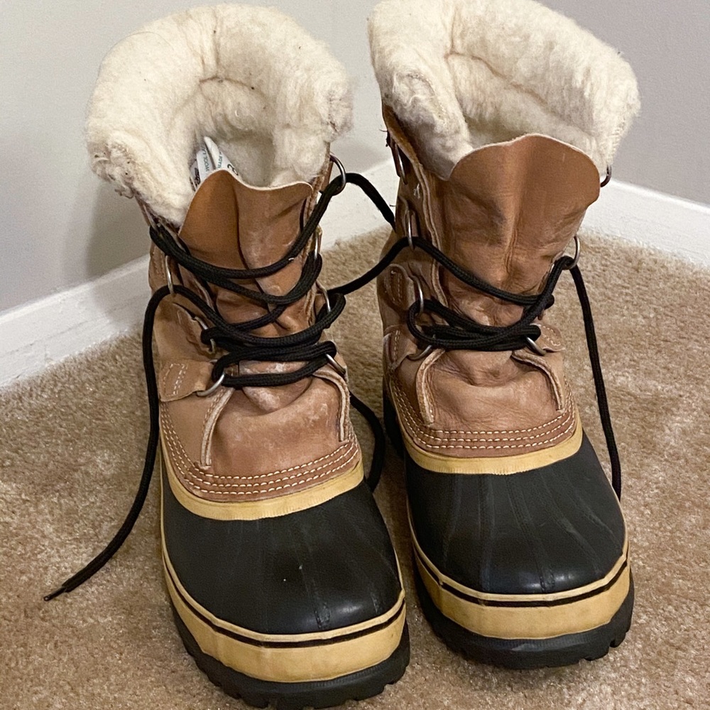 SOREL Cold Weather Boots 8